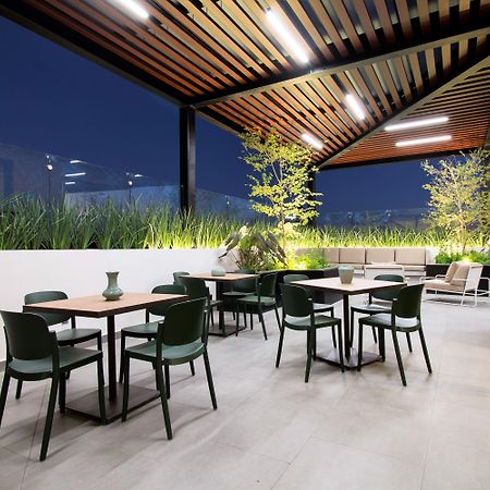 Staybridge Suites - Guadalajara Novena By Ihg Exterior foto