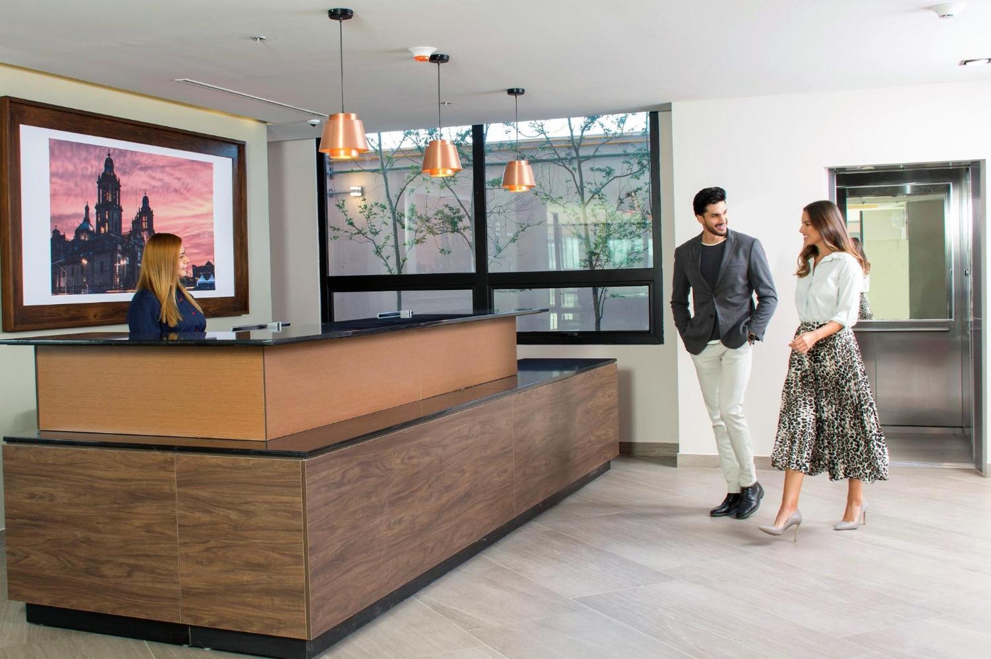 Staybridge Suites - Guadalajara Novena By Ihg Exterior foto