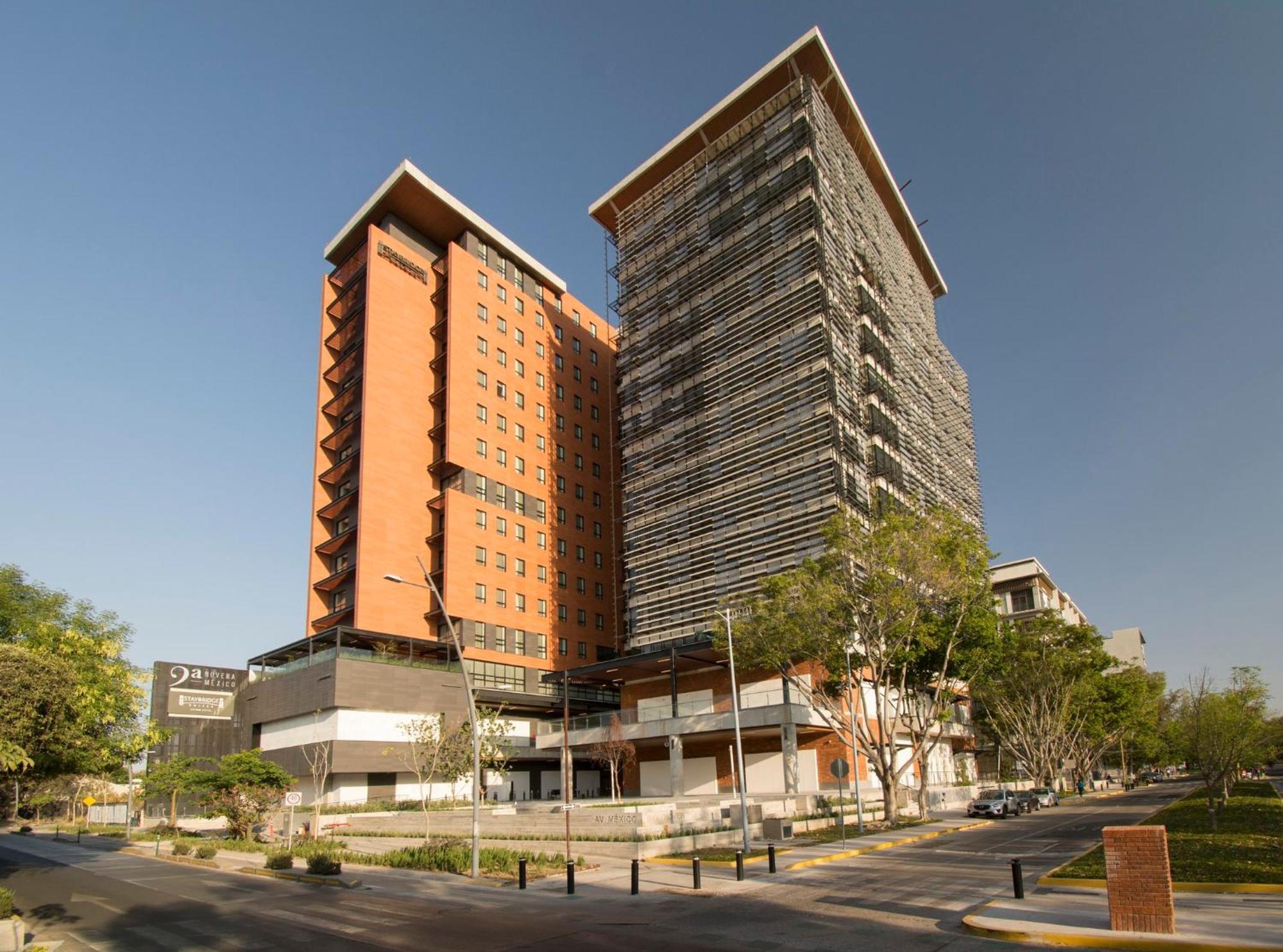 Staybridge Suites - Guadalajara Novena By Ihg Exterior foto