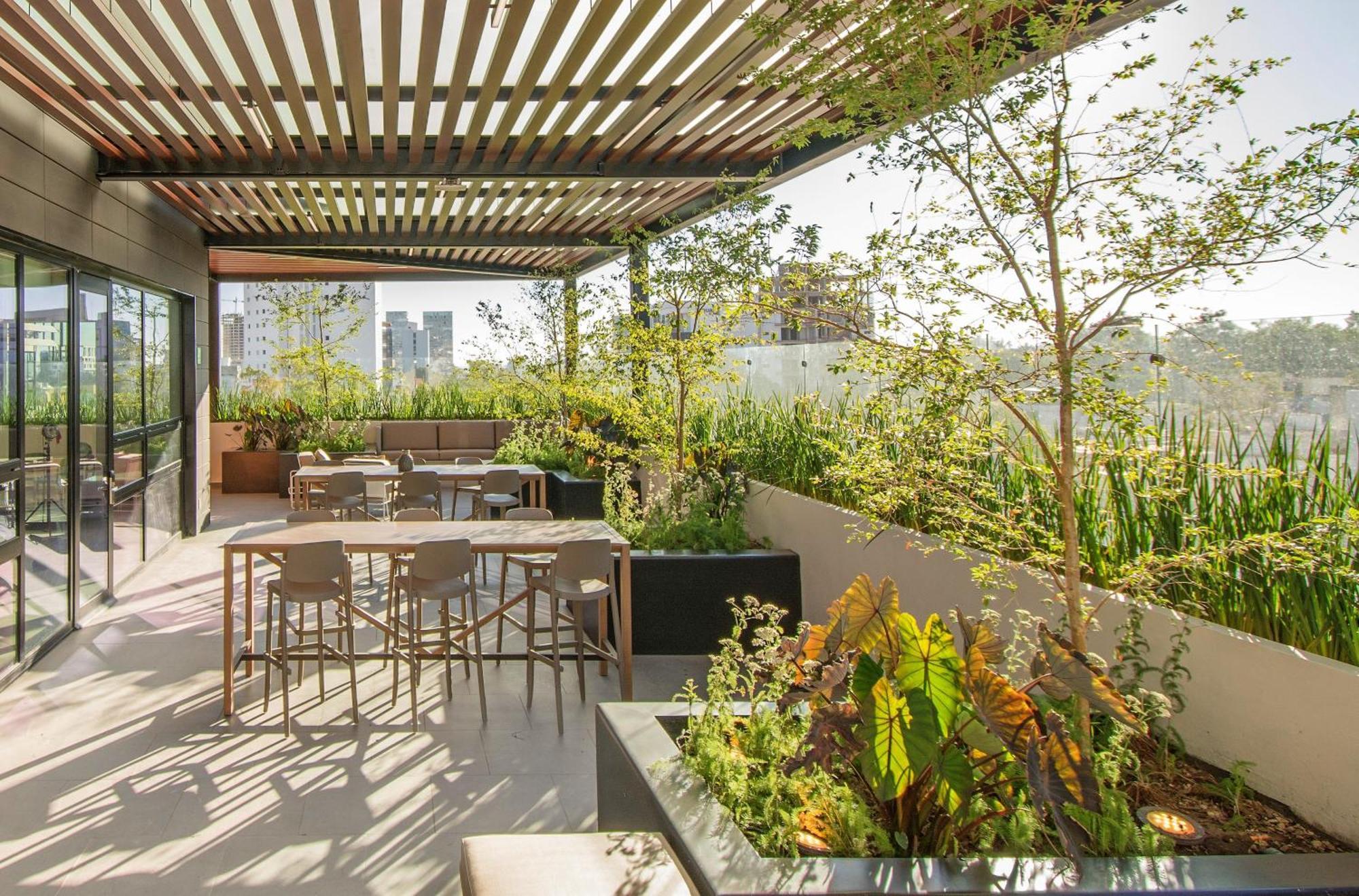Staybridge Suites - Guadalajara Novena By Ihg Exterior foto